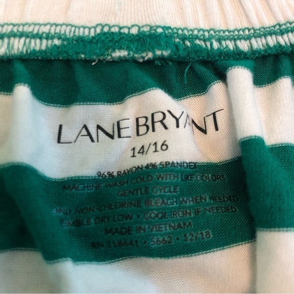 Lane Bryant Striped Green White Top T Shirt Size 14/16 Elastic Shoulder - Picture 3 of 5